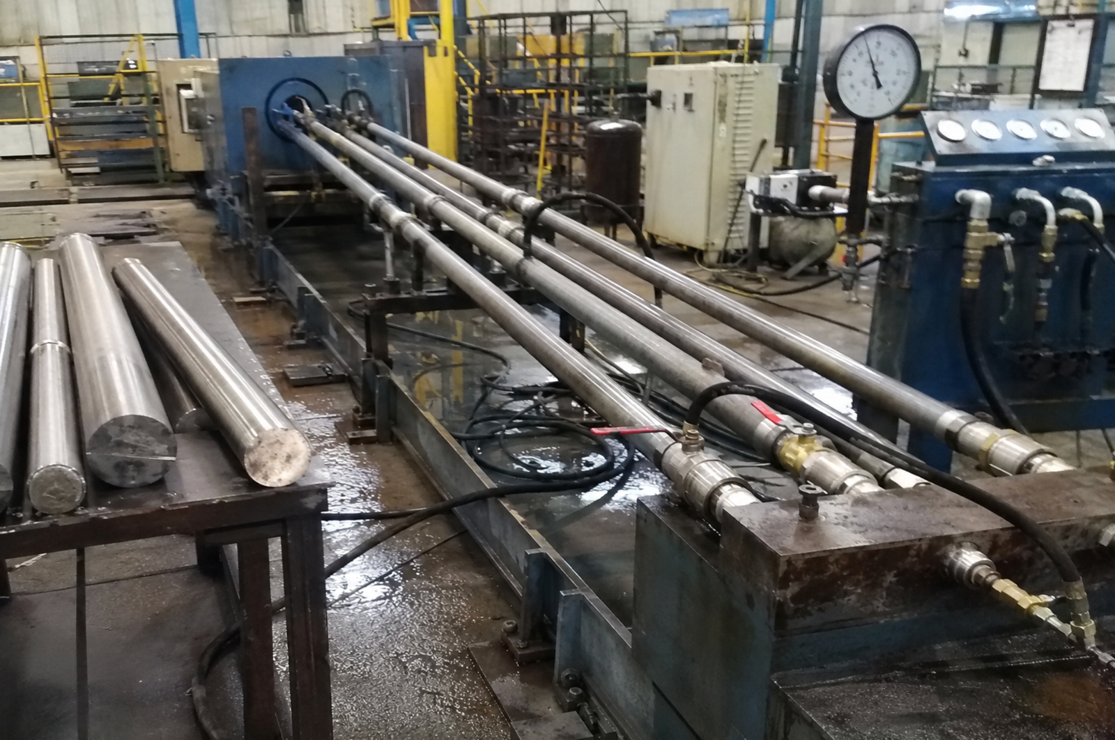 Hydrostatic Testing of Alloy Tubes